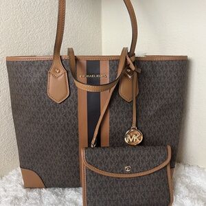Michael Kors Tote